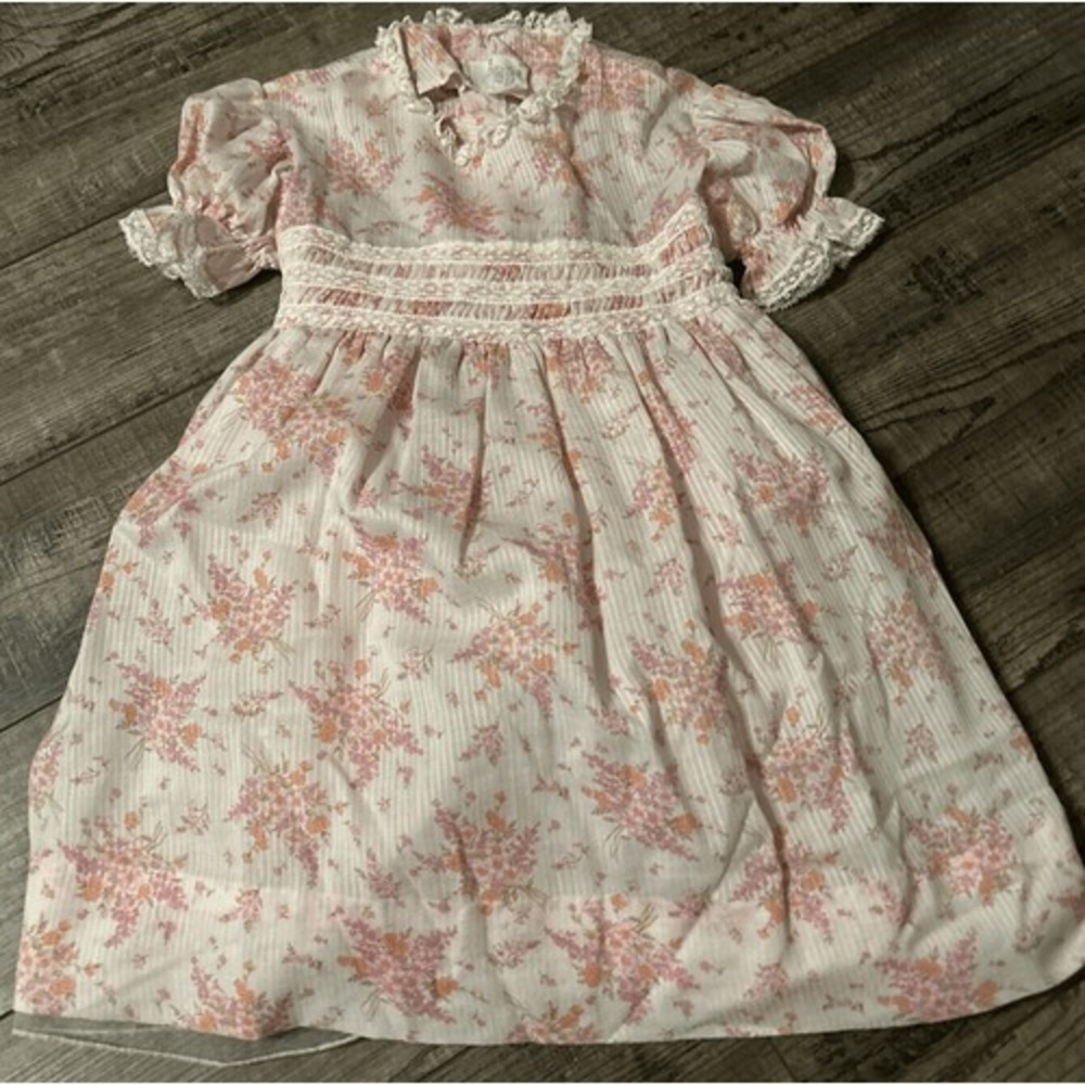Vintage 70s Sears Girl Dress Pink and‎ White Flowered size 6x